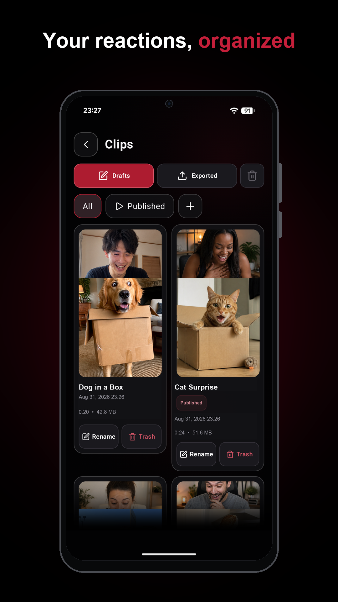 ReactOX Clips screen showing reaction projects and folder controls.